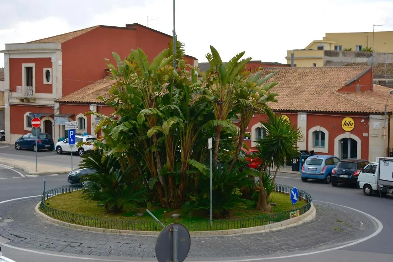Διαμέρισμα Teseo Siracusa In Ortigia Fuori Dalla Ztl Συρακούσες